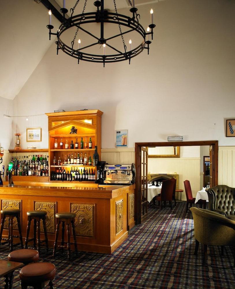 Stirling Highland Hotel- Part Of The Cairn Collection Eksteriør billede